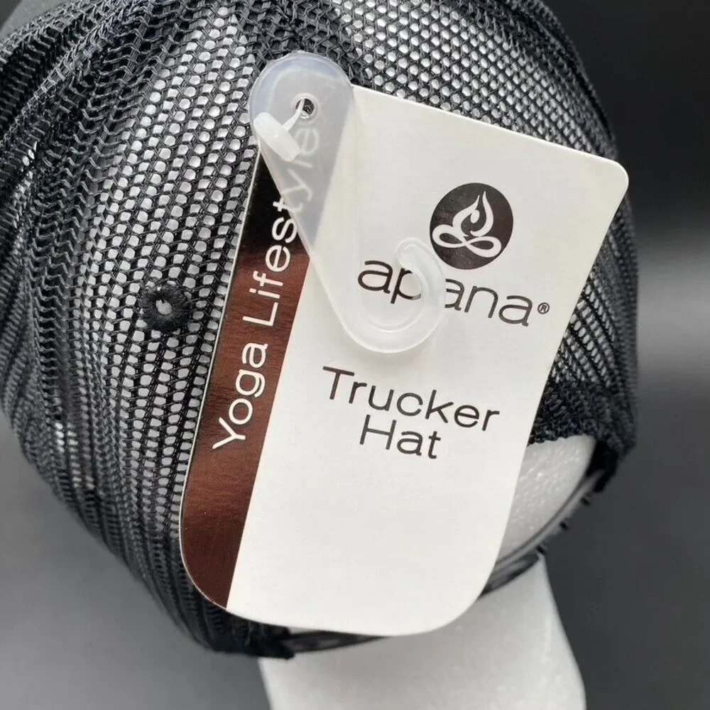 NEW Apana Yoga Play Hard Cap Hat Snapback Trucker‎ NWT Black Fitness